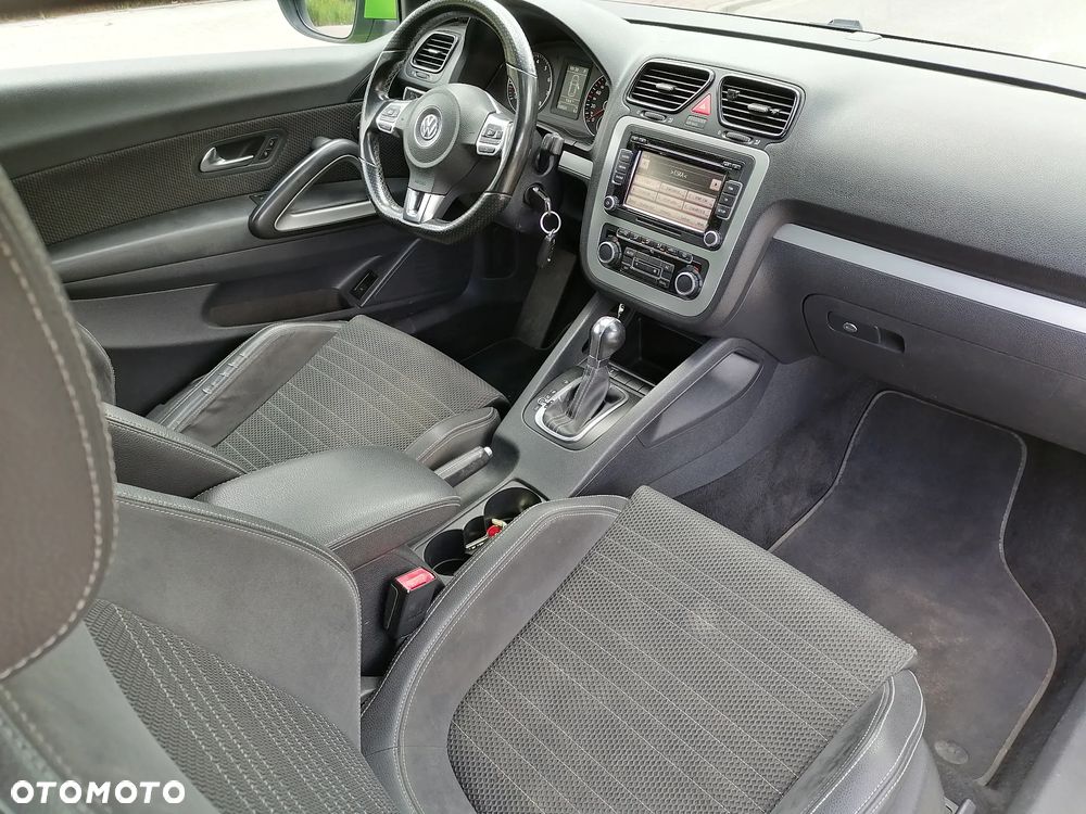 Volkswagen Scirocco 1.4 TSI R-Style DSG - 11