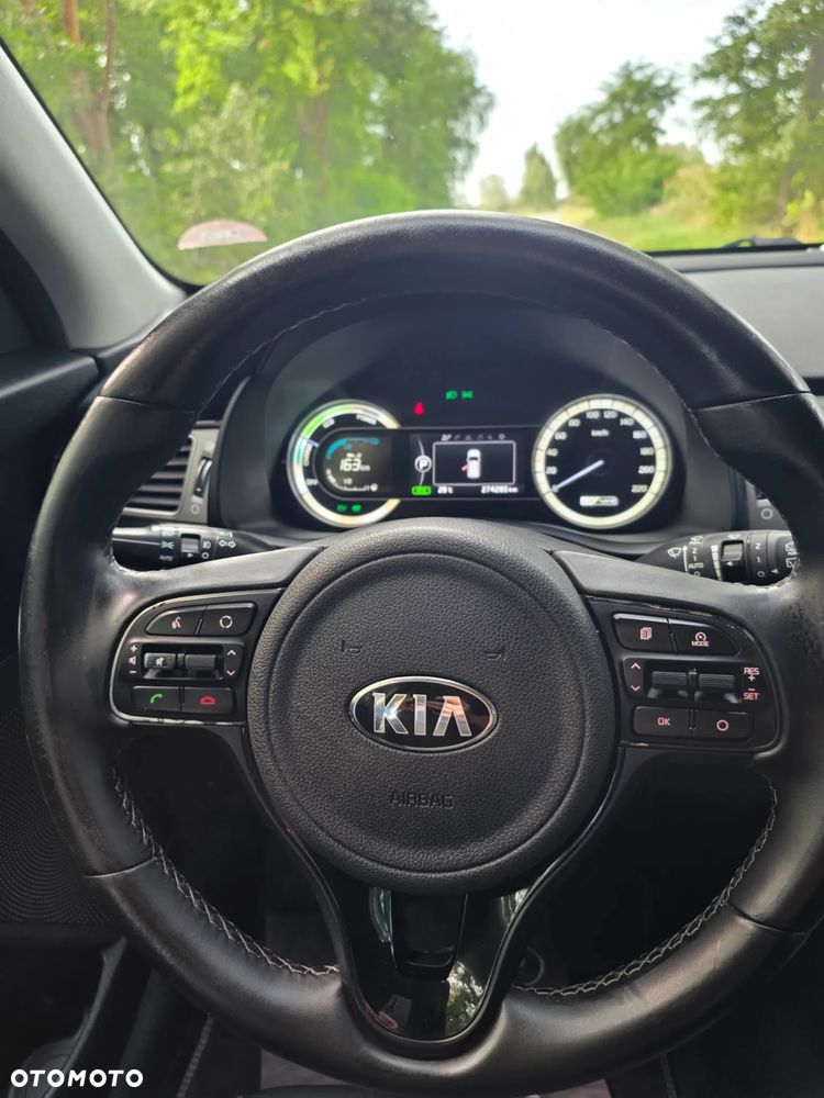 Kia Niro 1.6 GDI Hybrid L Business Line - 25