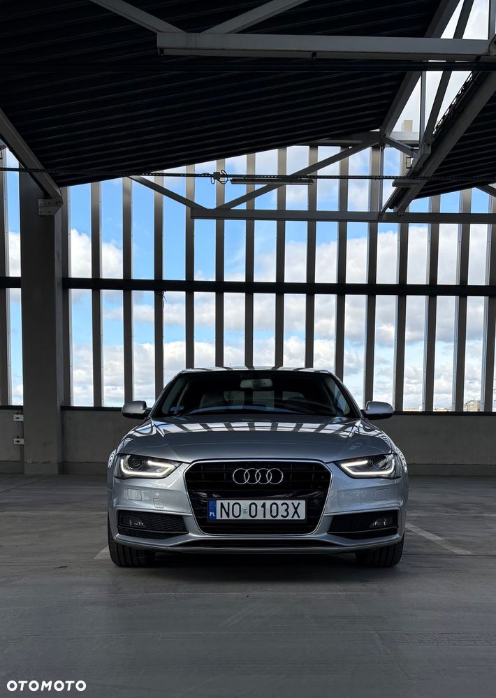 Audi A4 Limousine - 2