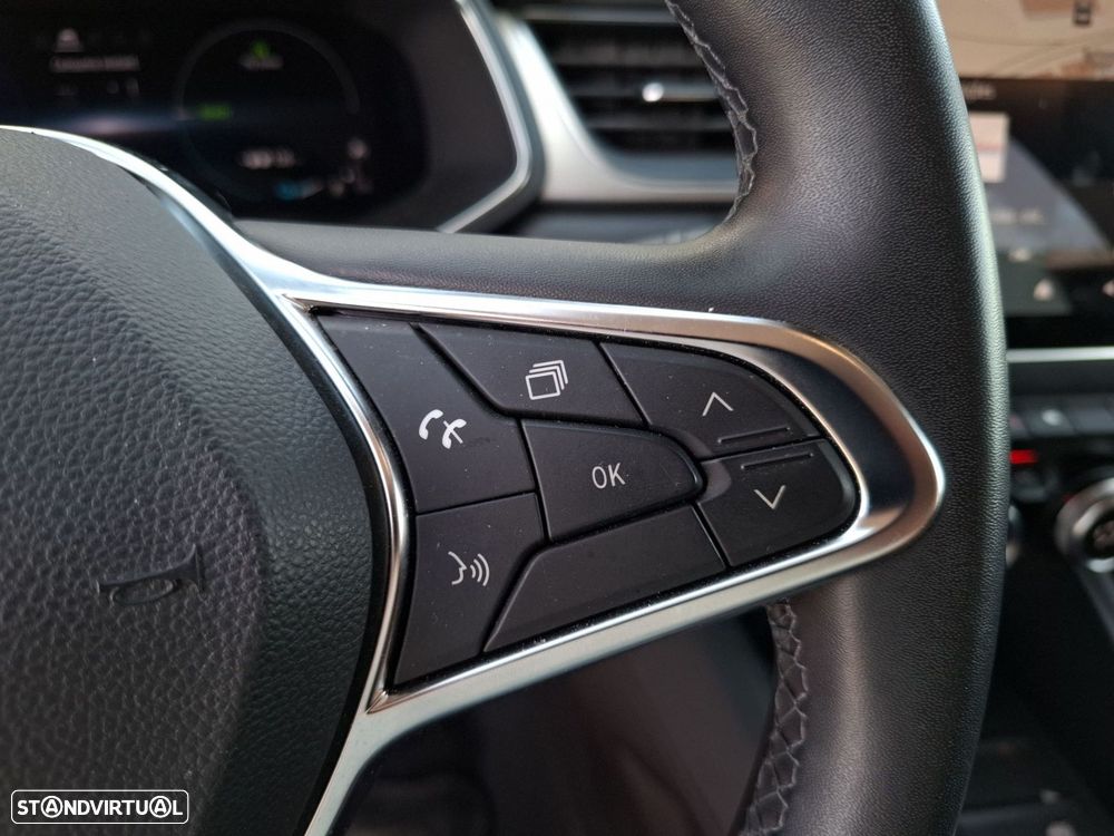 Renault Captur 1.6 E-Tech Plug-In Intens - 26