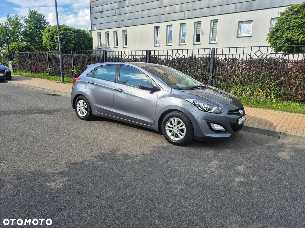 Hyundai i30 i30cw 1.4 Fifa World Cup Edition - 16