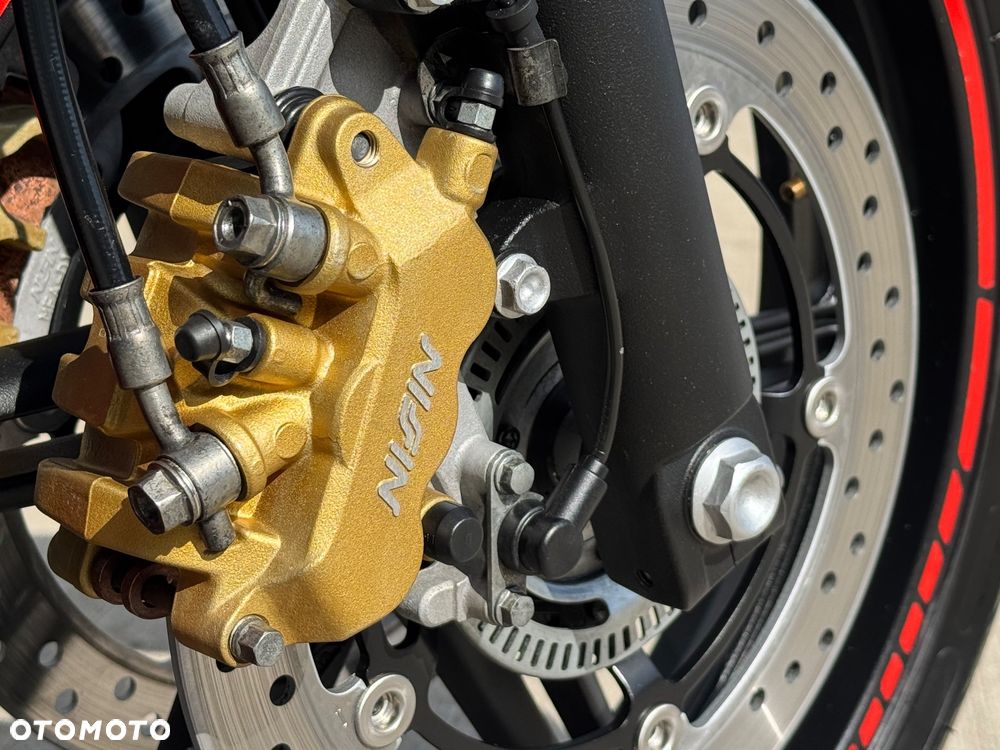 Honda CBF - 35