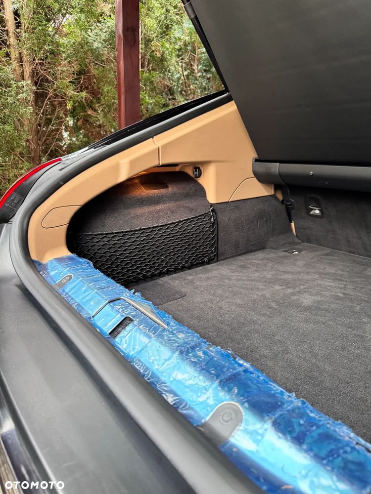 Porsche Panamera - 40