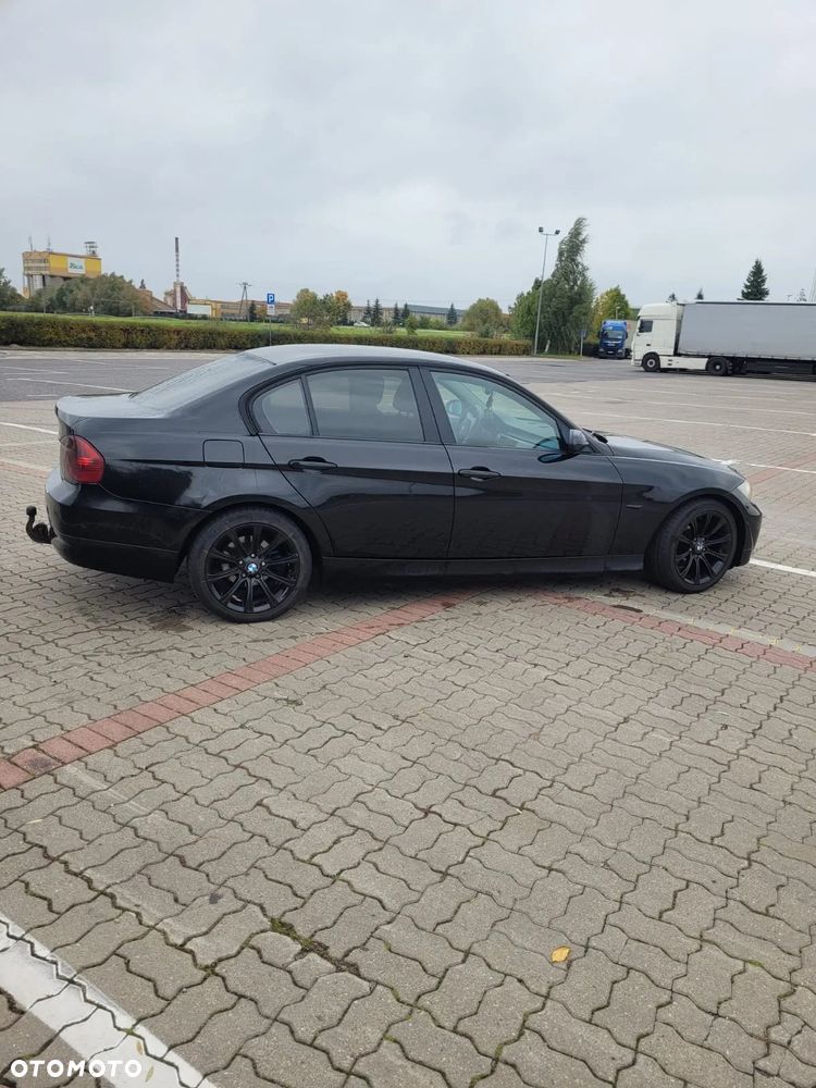 BMW Seria 3 318d - 6
