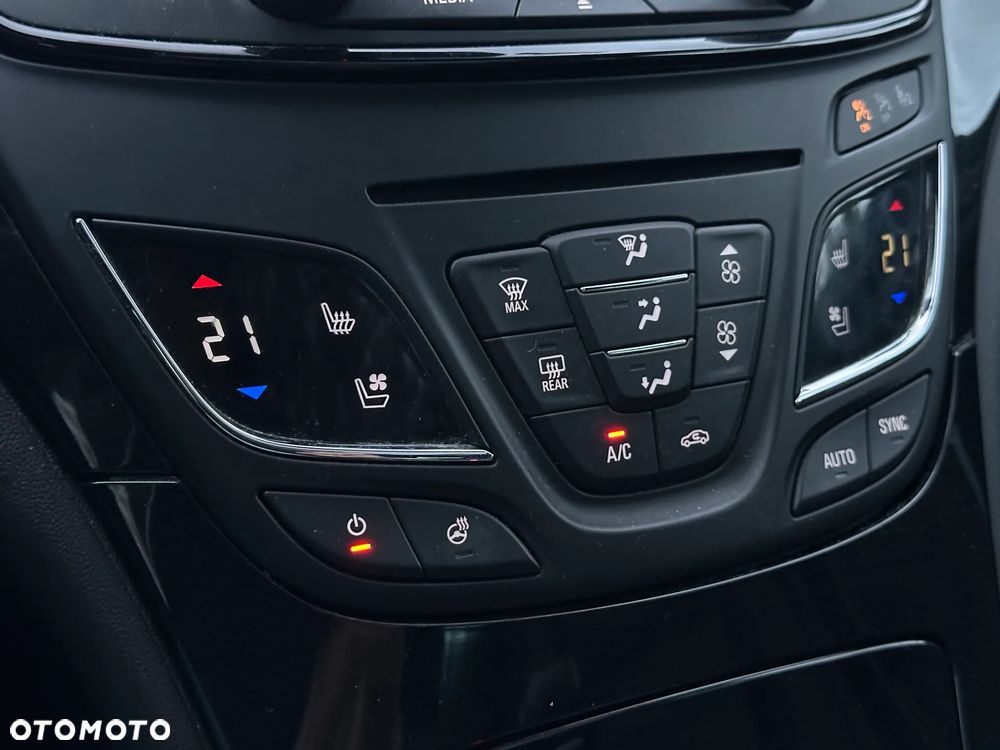 Opel Insignia - 13