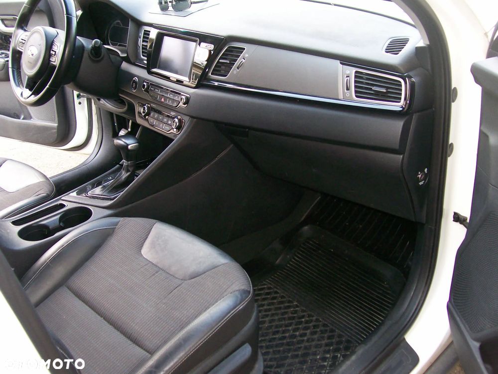 Kia Niro - 8