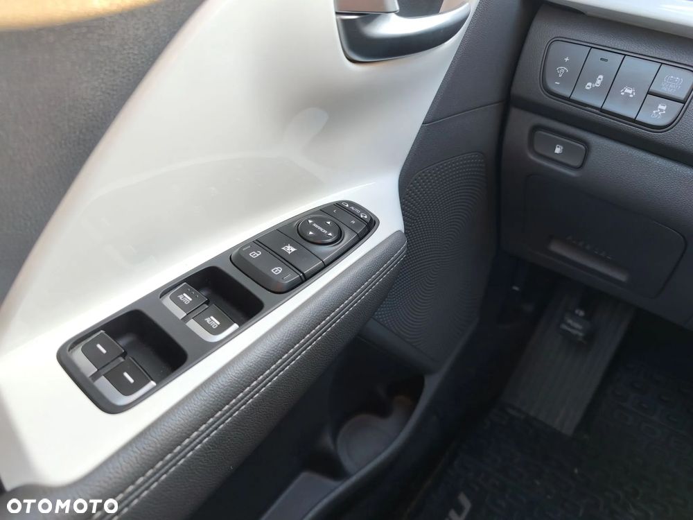 Kia Niro 1.6 GDI Hybrid XL - 18