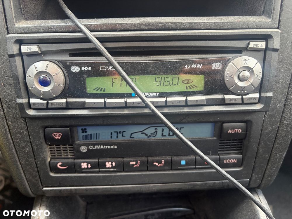 Volkswagen Golf 1.9 GL TDI - 35