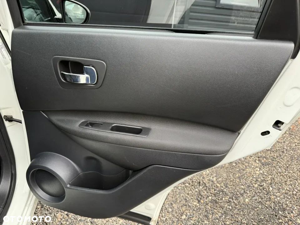 Nissan Qashqai 2.0 4 x 4 tekna - 36