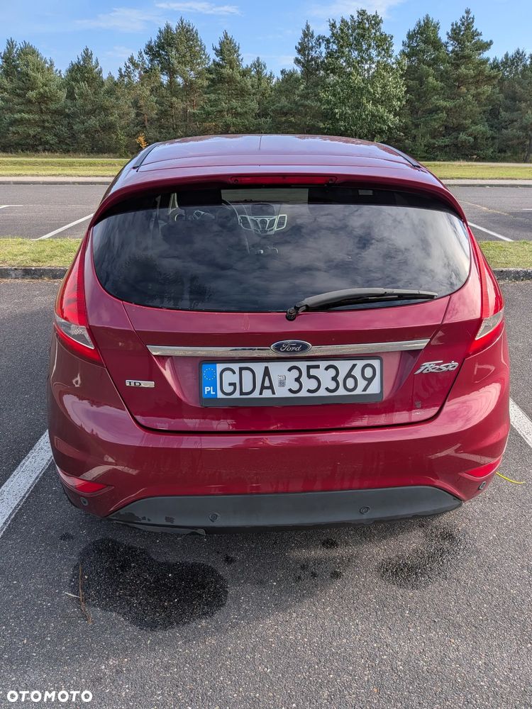 Ford Fiesta 2009 photo 4