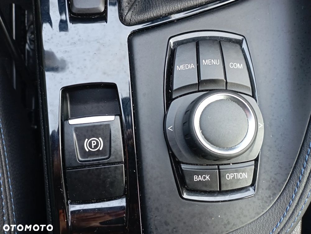 BMW X1 sDrive18i M Sport - 17