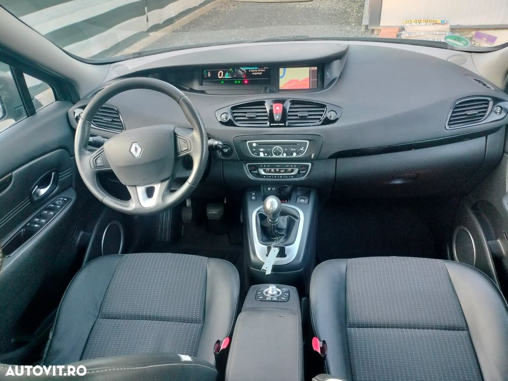 Renault Scenic II 1.9dCi Privilege - 5