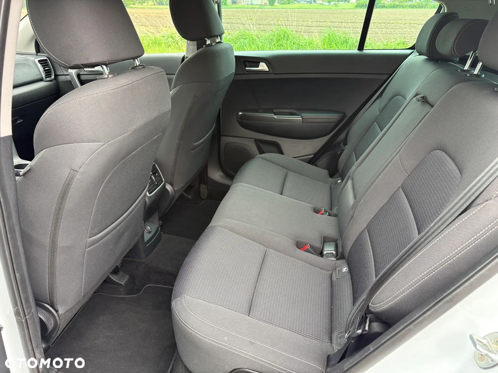 Kia Sportage 1.7 CRDI Business Line 2WD DCT - 9