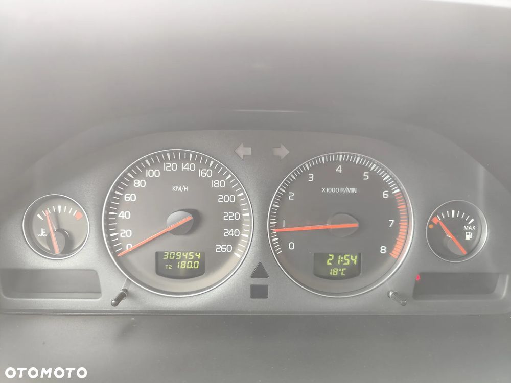 Volvo V70 2.4 Edition - 18