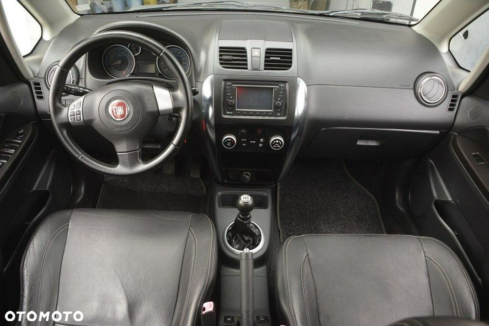 Fiat Sedici 1.6 16V 4x4 Luxury - 17