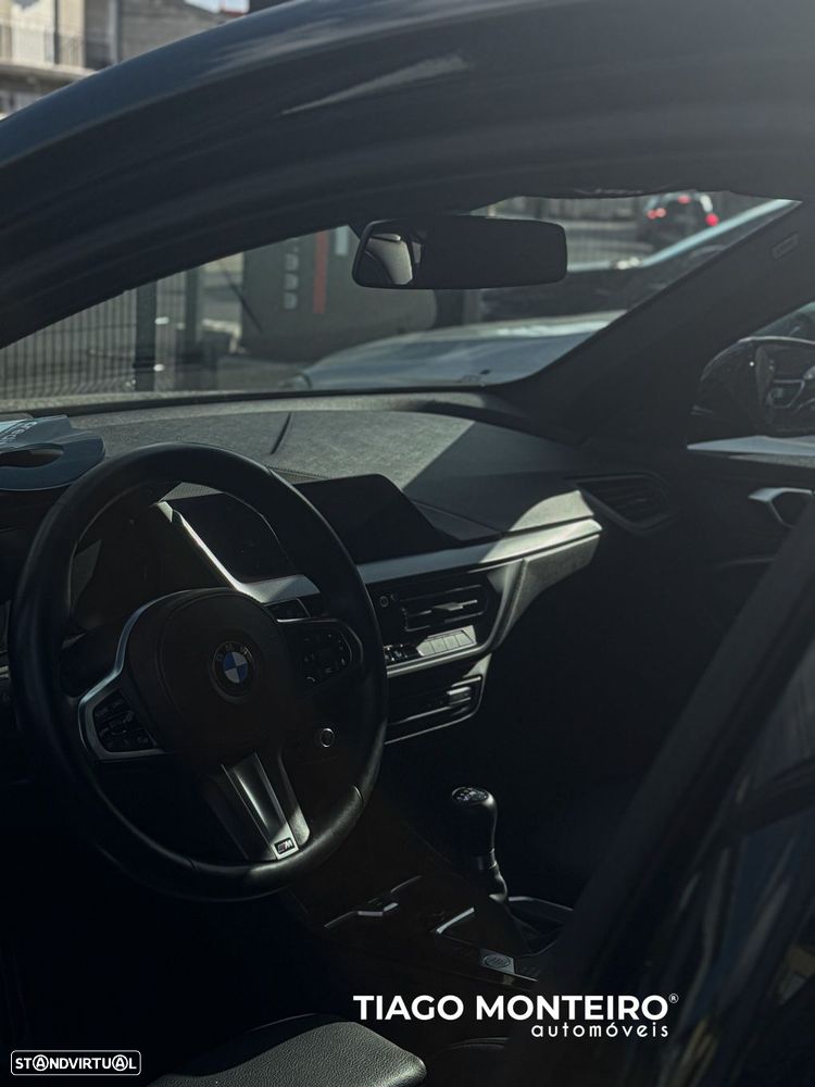 BMW 116 d Pack Desportivo M - 47