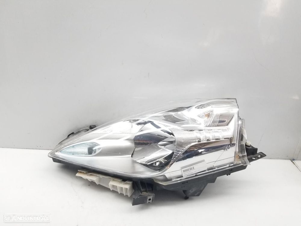FAROL ESQUERDO NISSAN LEAF ZE0 - 1