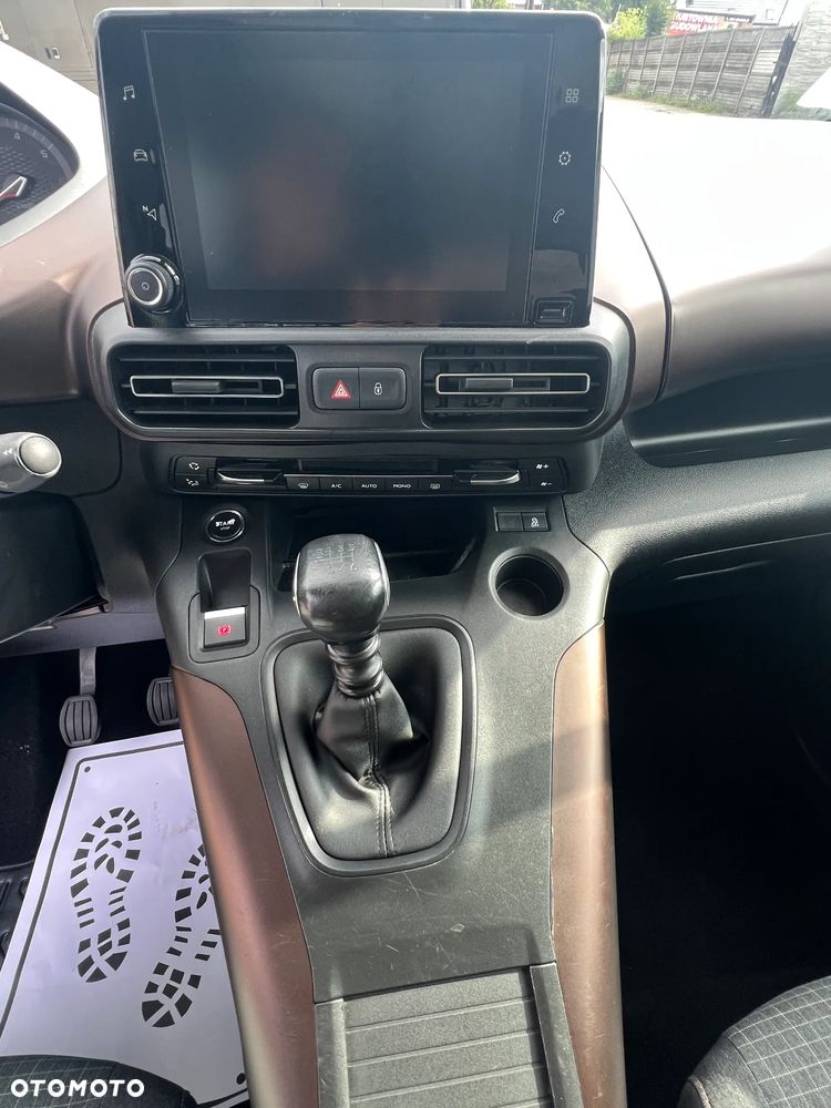 Peugeot Rifter 1.5 BlueHDI GT S&S - 23