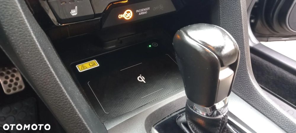 Honda Civic 1.5 i-VTEC Turbo CVT Prestige - 19