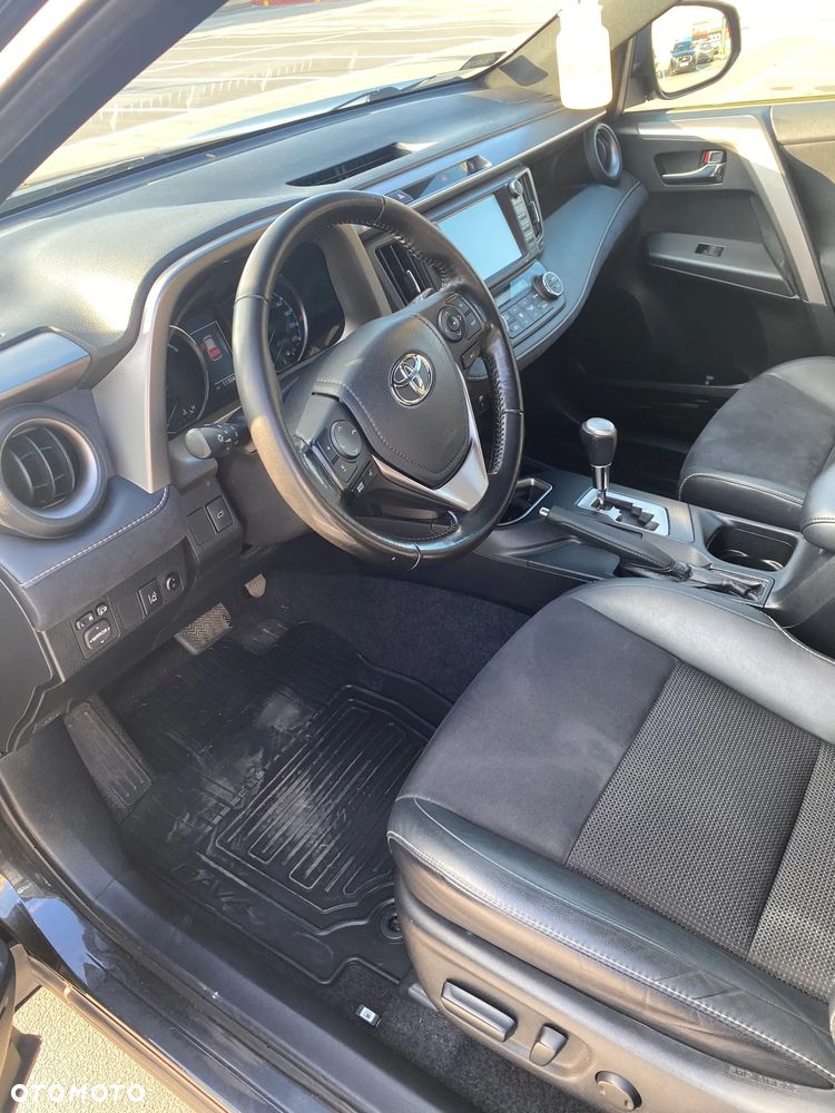 Toyota RAV4 Hybrid Prestige 4x4 - 13