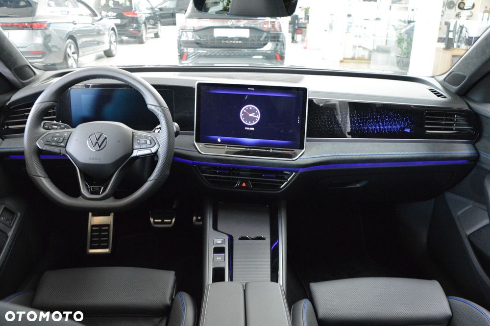 Volkswagen Passat Variant 1.5 TSI ACT mHEV R-Line Plus DSG - 18