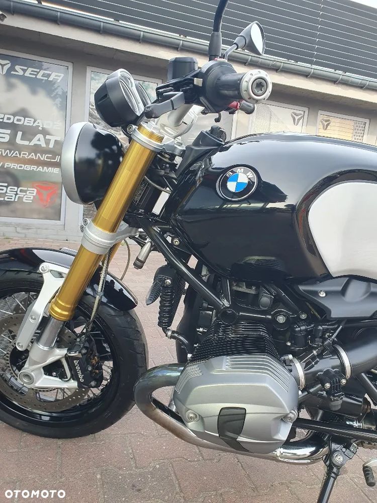 BMW R - 8