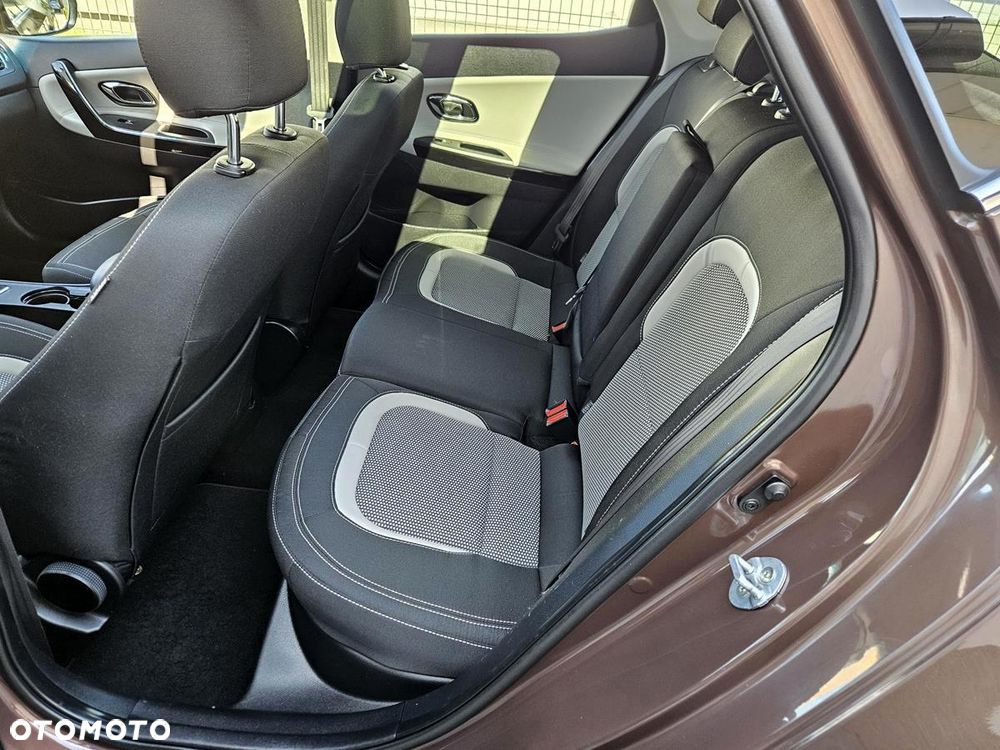 Kia Ceed 1.6 GDI DCT Platinum Edition - 19