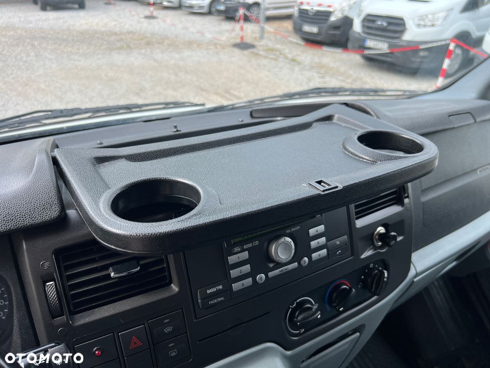 Ford Transit Furgon Brygadowy Doka 6 os. 4x4 AWD L3H2 2.2 TDCI 125KM Webasto HAK - 22