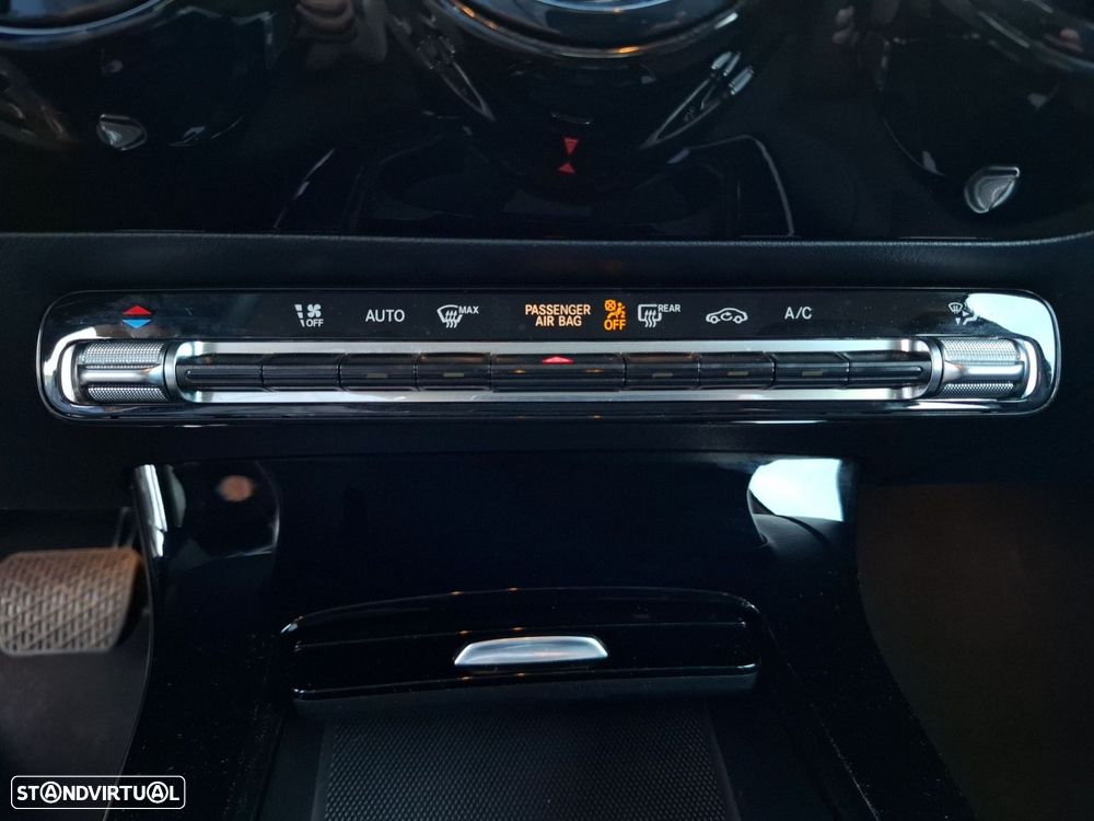 Mercedes-Benz A 200 Standard - 22