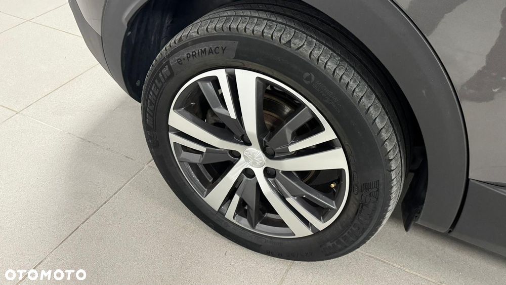 Peugeot 3008 1.5 BlueHDi Allure S&S EAT8 - 9