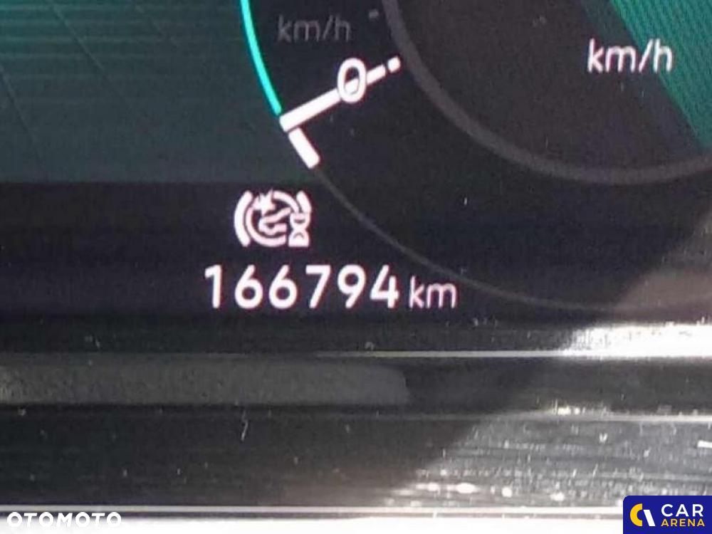 Volkswagen Golf - 11