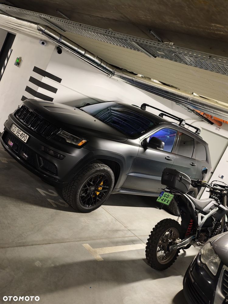 Jeep Grand Cherokee - 2