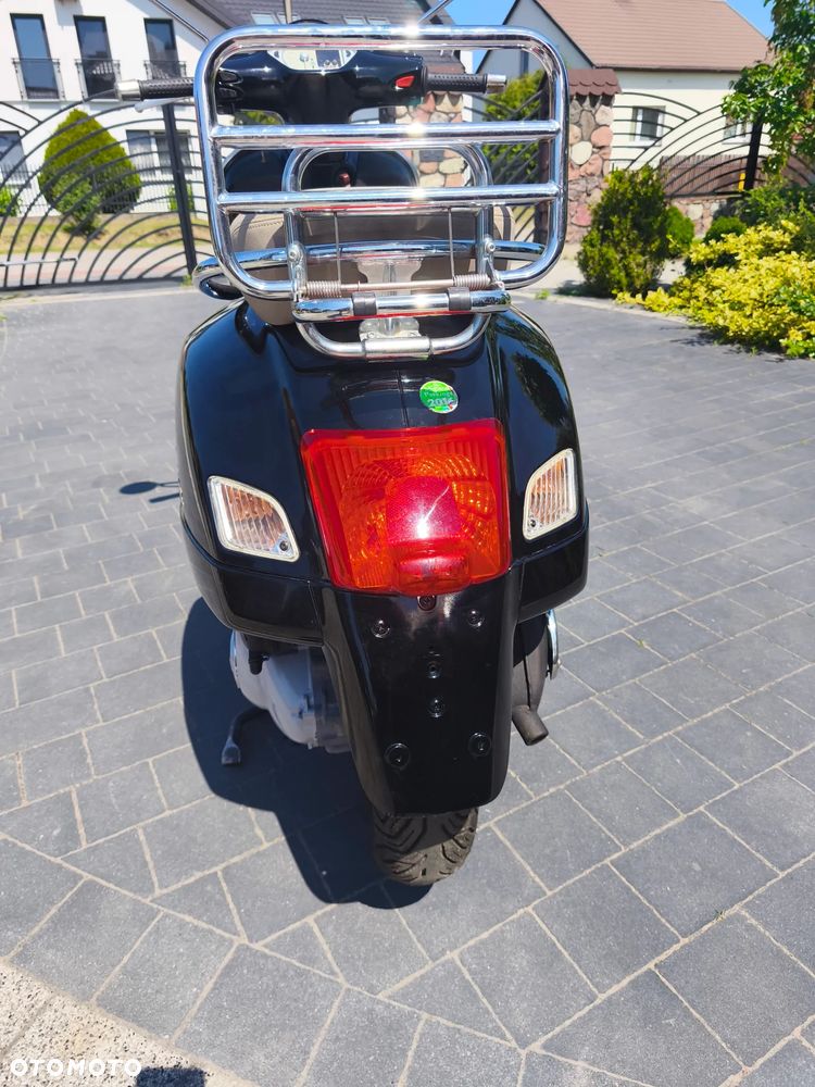 Vespa Grantourismo - 3