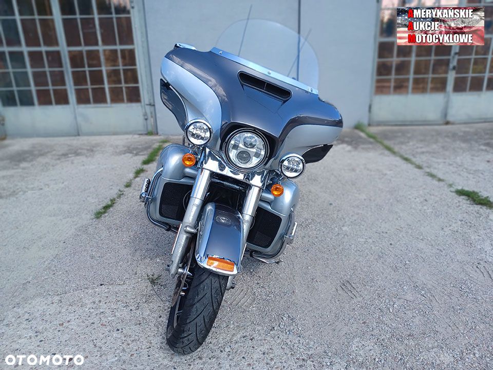 Harley-Davidson Touring Electra Glide - 9
