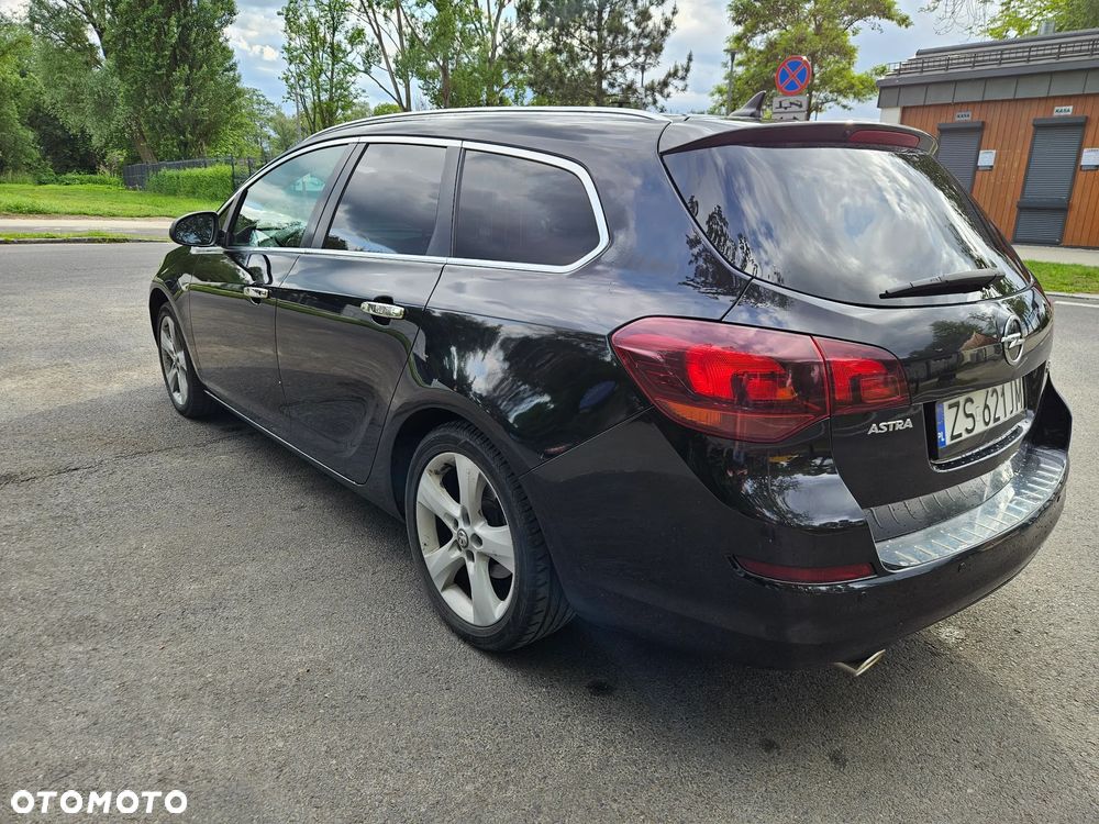Opel Astra 1.4 Turbo - 5
