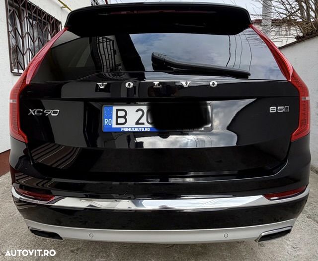 Volvo XC 90 - 4