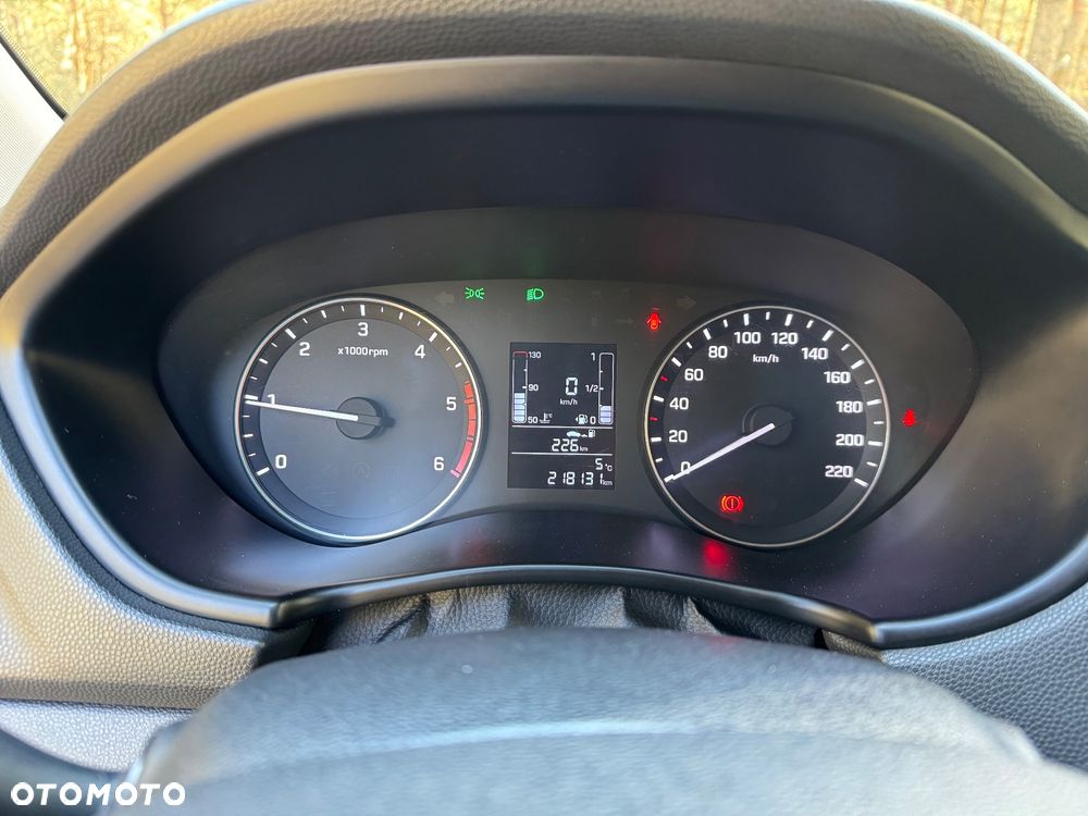 Hyundai i20 1.1 CRDi - 19