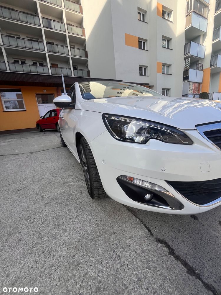 Peugeot 308 1.6 THP Allure - 20