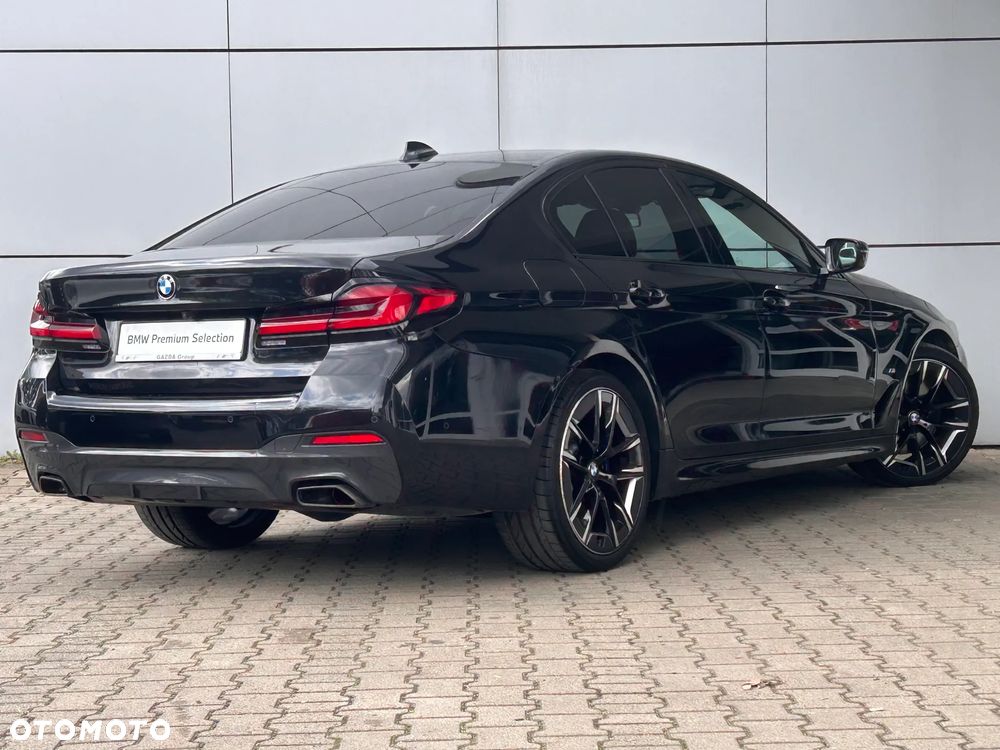 BMW Seria 5 530d xDrive mHEV M Sport sport - 11