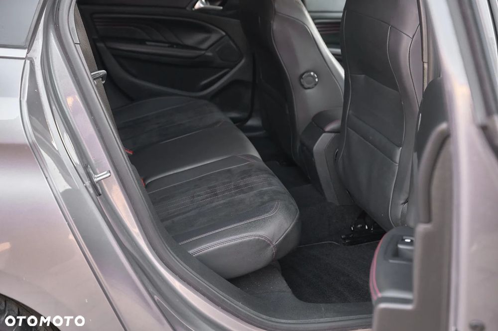 Peugeot 308 - 17