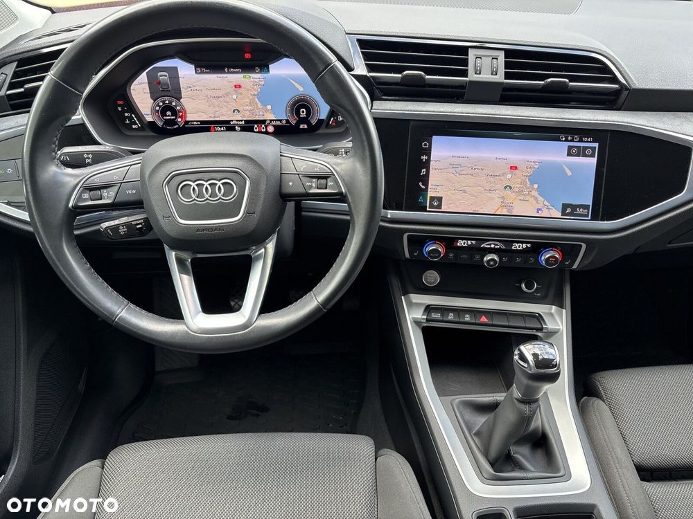 Audi Q3 Sportback - 10