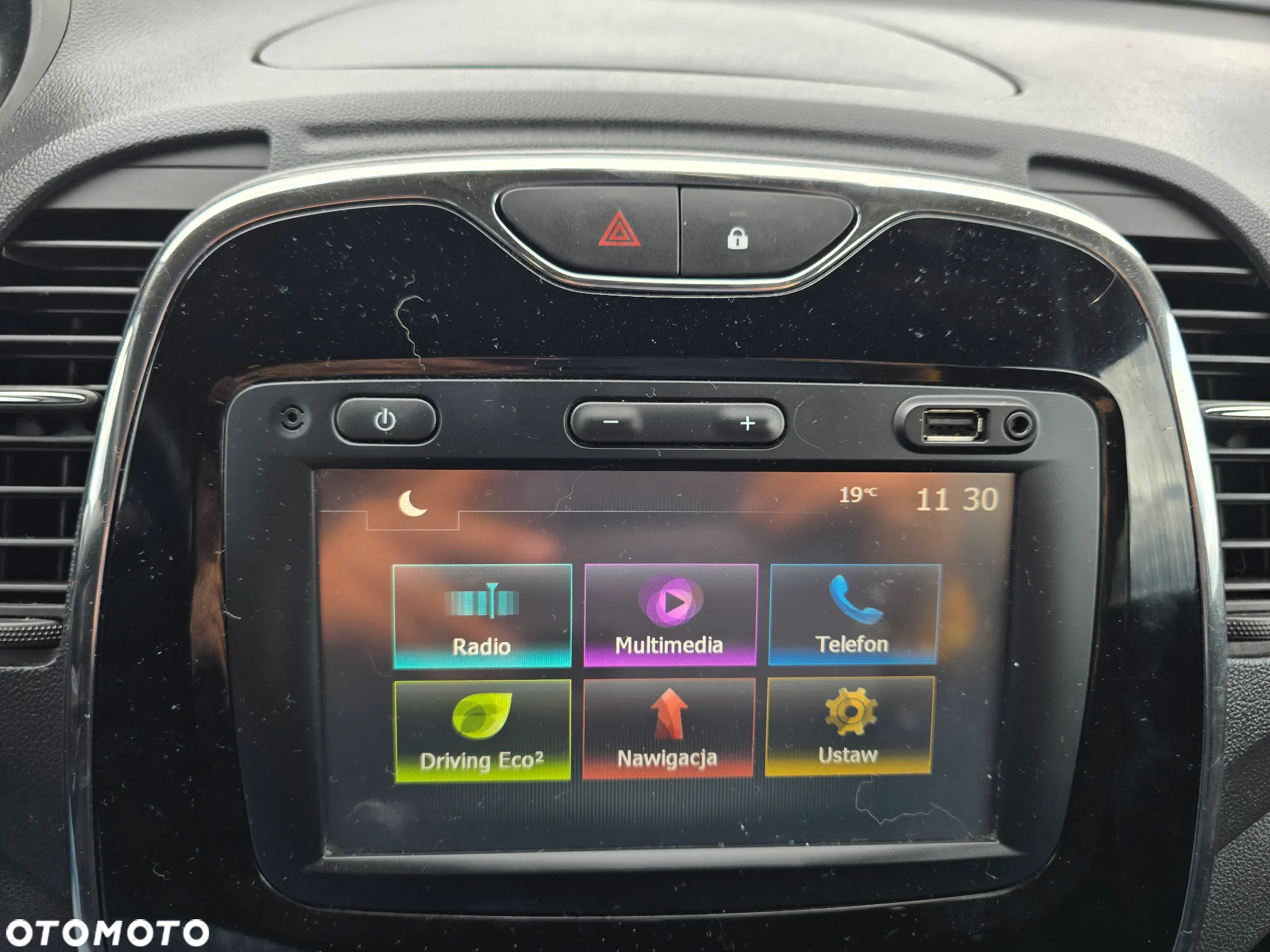 Renault Captur 1.2 Energy TCe Limited EDC - 16