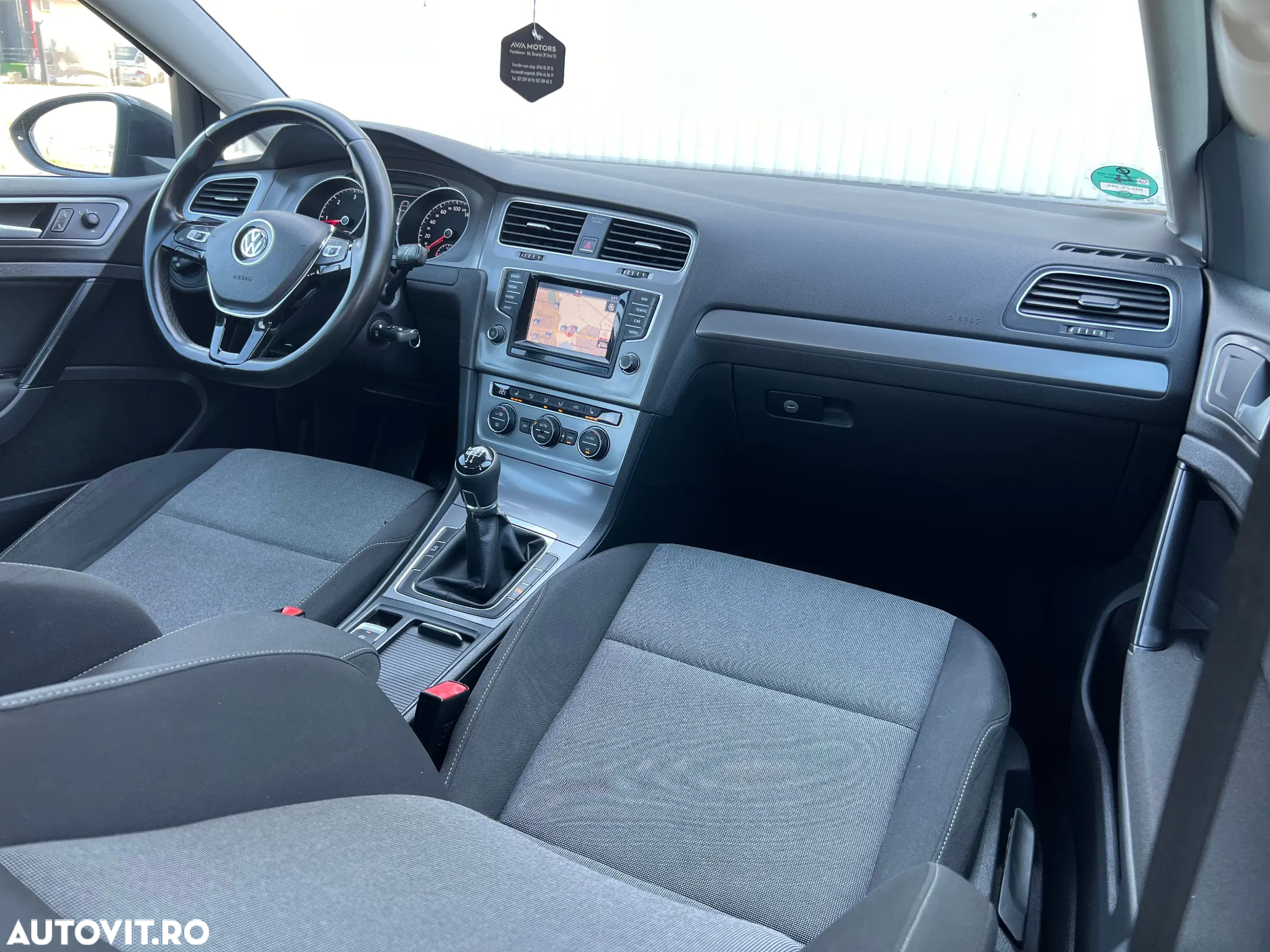 Volkswagen Golf 1.6 TDI BlueMotion Trendline - 26