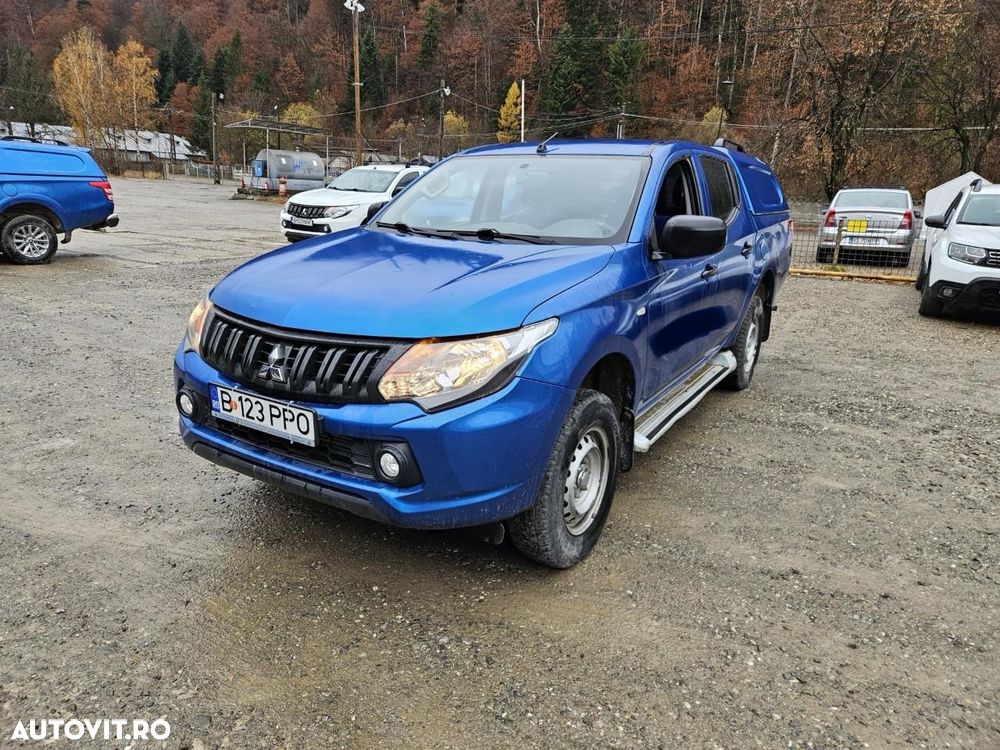 Mitsubishi L200 Double Cab M/T Invite - 25