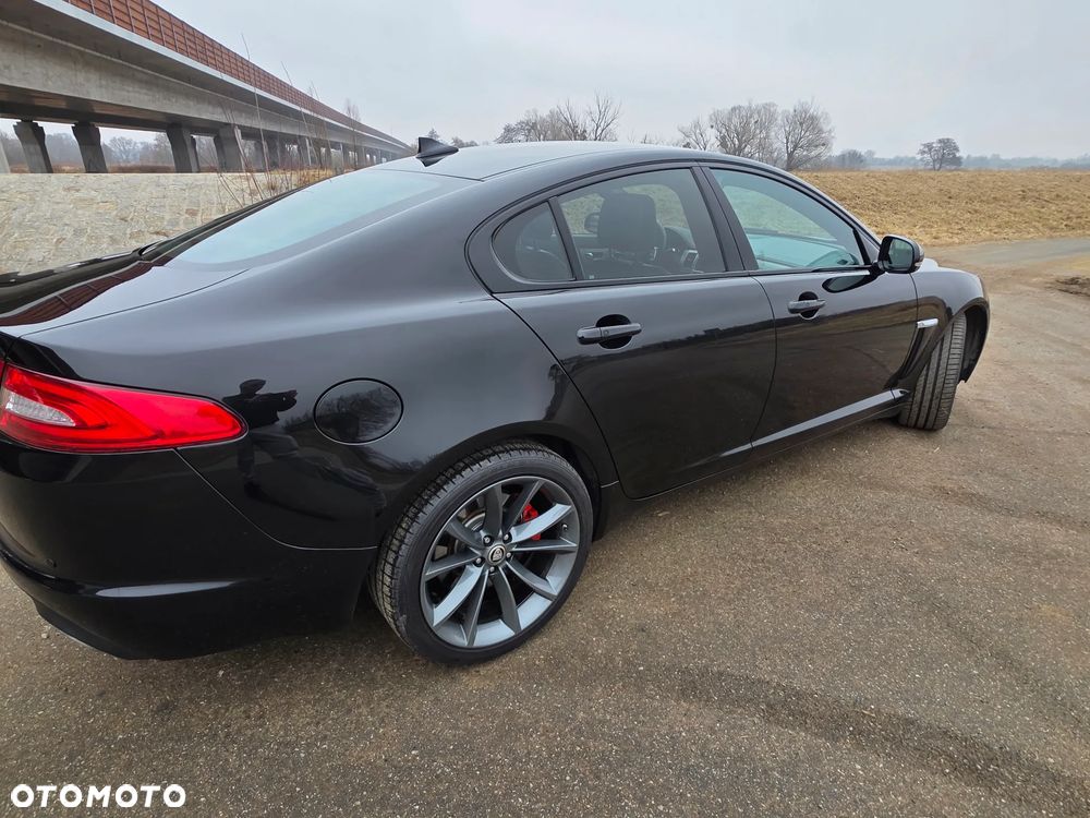 Jaguar XF 3.0 T AWD Classic - 7