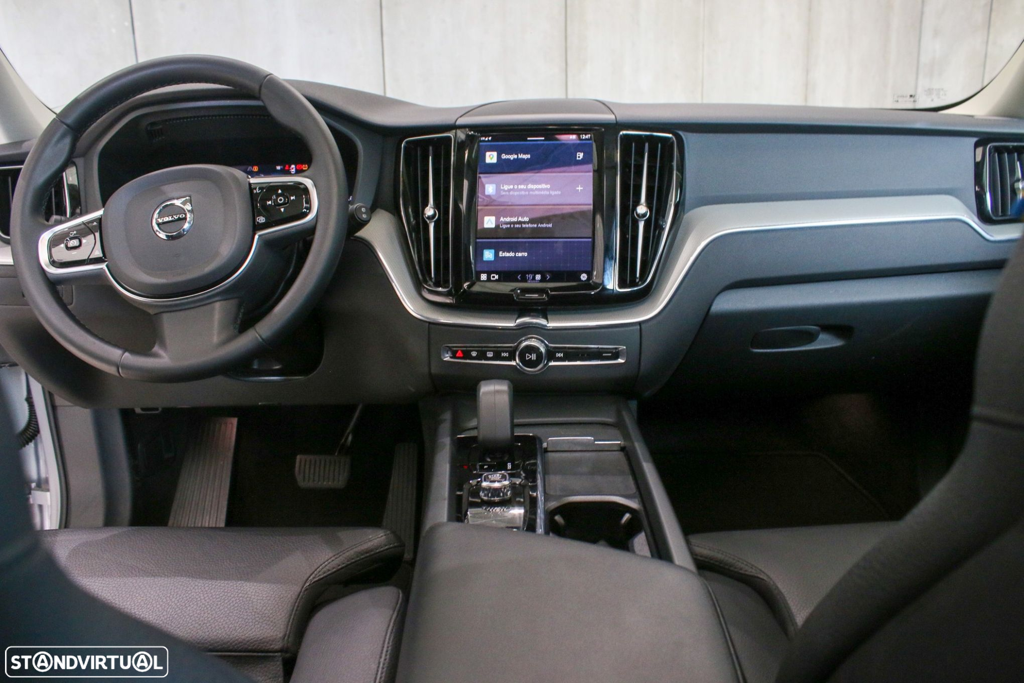 Volvo XC 60 2.0 T6 PHEV Black Edition AWD - 44