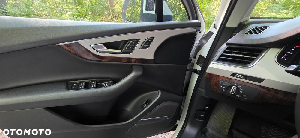 Audi Q7 - 16