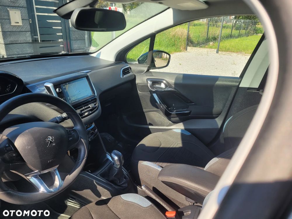 Peugeot 208 1.6 VTi Allure - 8