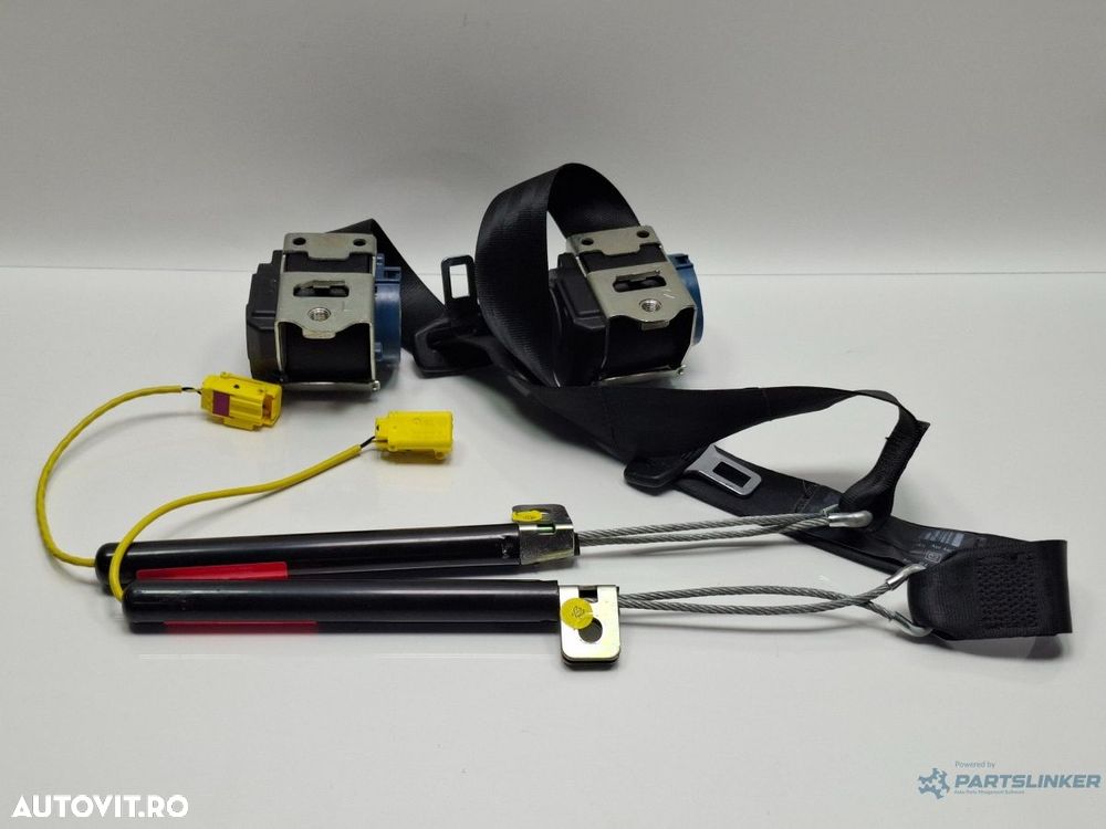 Centuri de siguranta spate VOLKSWAGEN PASSAT Variant 3C5 2005 - 2011 TDI BMP 3C9857805F,  3C9857806F - 3