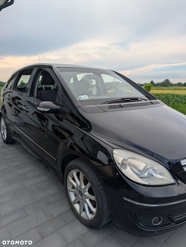 Mercedes-Benz Klasa B - 1